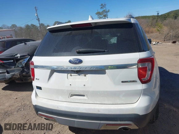 2016 Ford Explorer XLT with VIN 1FM5K7D82GGB70270, listed as a IAAI auction lot 41646611 with 143,967 mi miles. Bid and sale history available at carsss.com. Image 16.