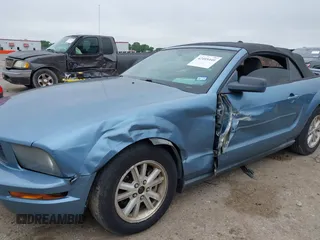 2007 Ford Mustang Deluxe with VIN 1ZVFT84N375262594, listed as a IAAI auction lot 42405440 with 135,981 mi miles and . Bid and sale history available at DreamBid. Image 6.