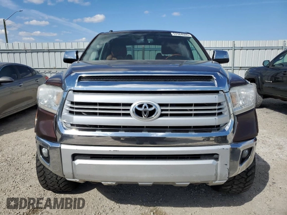 2015 Toyota Tundra Platinum z VIN 5TFAY5F14FX438207, wystawiony jako Copart lot #57484605 z przebiegiem 156 684 mil mil oraz Czysty tytuł • Clean title. Historia ofert i sprzedaży dostępna na DreamBid. Obrazek 5.
