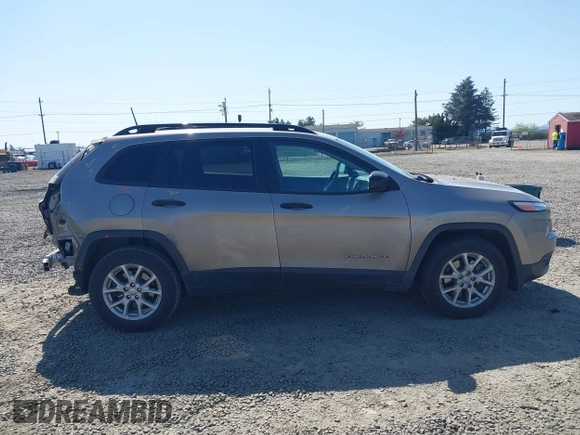 2017 Jeep Cherokee Sport with VIN 1C4PJMAB1HW584727, listed as a IAAI auction lot 42030824 with 147,527 mi miles and . Bid and sale history available at DreamBid. Image 14.