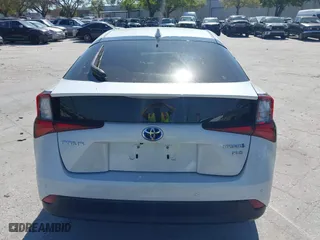 2022 Toyota Prius L Eco with VIN JTDKAMFU1N3177444, listed as a IAAI auction lot 41812402 with 44,666 mi miles. Bid and sale history available at carsss.com. Image 16.