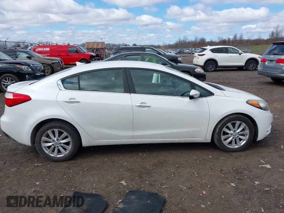 2014 Kia Forte EX with VIN KNAFX4A8XE5050378, listed as a IAAI auction lot 41923798 with 104,712 mi miles. Bid and sale history available at carsss.com. Image 13.