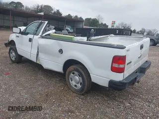 2008 Ford F-150 XL z VIN 1FTRF12W68KE70627, wystawiony jako IAAI lot #41448219 z przebiegiem Nie podano mil oraz . Historia ofert i sprzedaży dostępna na DreamBid. Obrazek 3.