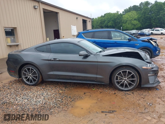 2018 Ford Mustang EcoBoost with VIN 1FA6P8TH2J5127543, listed as a IAAI auction lot 42315337 with 100,956 mi miles and . Bid and sale history available at DreamBid. Image 13.