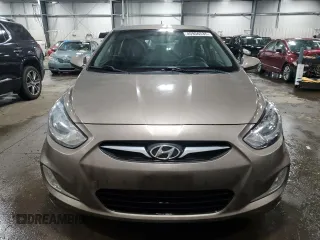 2012 Hyundai Accent SE z VIN KMHCU5AE4CU006515, wystawiony jako Copart lot #45956535 z przebiegiem 59 140 mil mil oraz Szkoda całkowita • Salvage title. Historia ofert i sprzedaży dostępna na DreamBid. Obrazek 5.