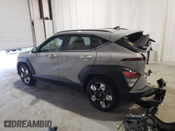 2025 Hyundai Kona SEL with VIN KM8HB3ABXSU261061, listed as a Copart auction lot 51862675 with 2,413 mi miles and Salvage Title. Bid and sale history available at carsss.com. Image 2.