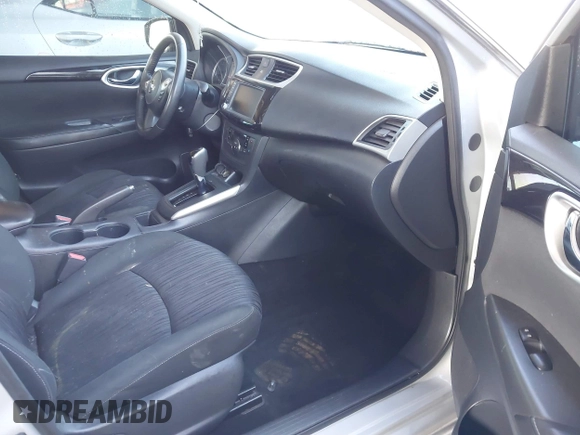 2019 Nissan Sentra S z VIN 3N1AB7AP0KY431212, wystawiony jako IAAI lot #41615063 z przebiegiem 129 322 mil mil oraz . Historia ofert i sprzedaży dostępna na DreamBid. Obrazek 5.