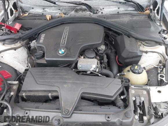 2015 BMW 3 Series 320i with VIN WBA3B1C51FP831380, listed as a IAAI auction lot 41044053 with 187,660 mi miles. Bid and sale history available at carsss.com. Image 10.