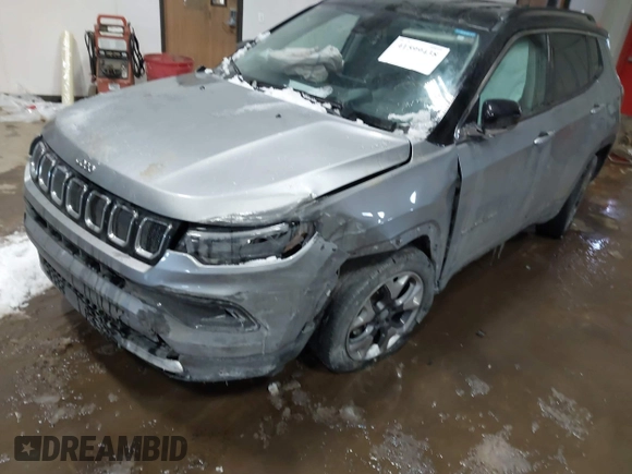 2022 Jeep Compass (RED) Edition with VIN 3C4NJDCB4NT113872, listed as a IAAI auction lot 41599438 with 68,364 mi miles. Bid and sale history available at carsss.com. Image 17.