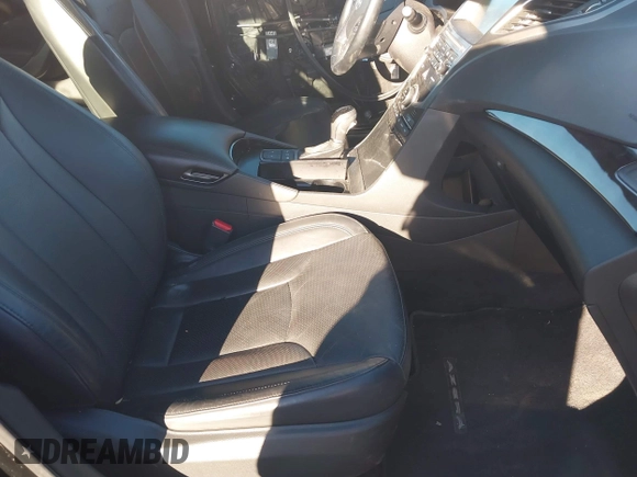 2016 Hyundai Azera Limited with VIN KMHFH4JGXGA547217, listed as a IAAI auction lot 41015224 with 45,394 mi miles and . Bid and sale history available at DreamBid. Image 5.