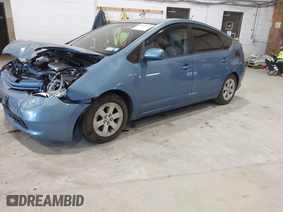 2007 Toyota Prius with VIN JTDKB20U377692354, listed as a IAAI auction lot 42055104 with 299,000 mi miles. Bid and sale history available at carsss.com. Image 2.