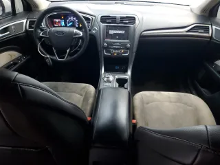 2019 Ford Fusion SE with VIN 3FA6P0HD9KR160433, listed as a Copart auction lot 52127725 with 160,025 mi miles and Clean Title. Bid and sale history available at carsss.com. Image 8.