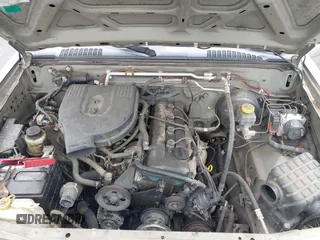 2003 Nissan Frontier XE z VIN 1N6DD26T63C440050, wystawiony jako IAAI lot #42360580 z przebiegiem 257 982 mil mil oraz . Historia ofert i sprzedaży dostępna na DreamBid. Obrazek 10.