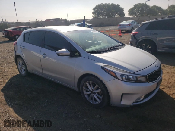 2017 Kia Forte LX with VIN KNAFK5A85H5676512, listed as a Copart auction lot 67534034 with 92,595 mi miles and Salvage Title. Bid and sale history available at carsss.com. Image 4.