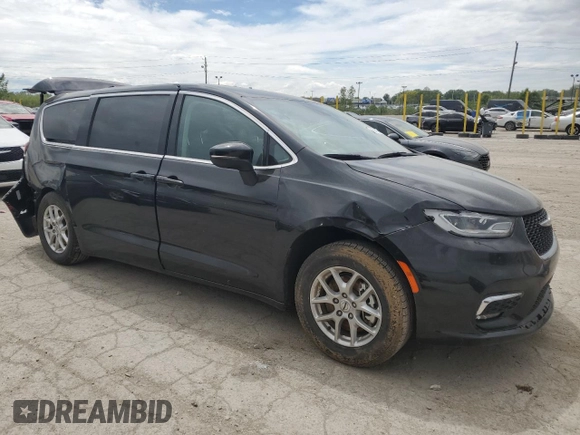 2023 Chrysler Pacifica Touring L with VIN 2C4RC1BG4PR621126, listed as a Copart auction lot 56694085 with 42,659 mi miles and Salvage title. Bid and sale history available at DreamBid. Image 4.