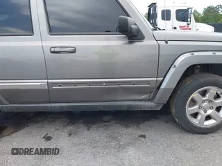 2007 Jeep Commander Limited with VIN 1J8HH58297C636318, listed as a IAAI auction lot 42105138 with 149,972 mi miles and . Bid and sale history available at DreamBid. Image 12.