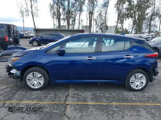 2025 Nissan LEAF S with VIN 1N4AZ1BV6SC558869, listed as a IAAI auction lot 41490592 with 12,948 mi miles and . Bid and sale history available at carsss.com. Image 15.