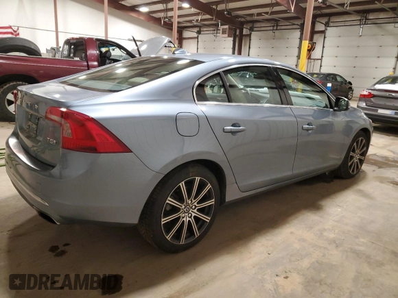 2017 Volvo S60 Inscription Platinum with VIN LYV402TM4HB153636, listed as a Copart auction lot 86488284 with 87,333 mi miles and Salvage Title. Bid and sale history available at carsss.com. Image 3.