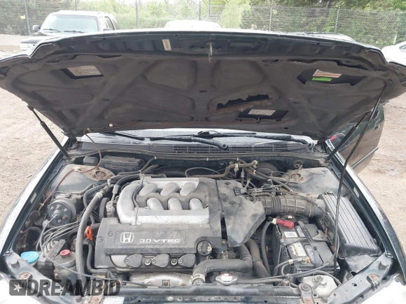 2001 Honda Accord EX z VIN 1HGCG16591A046487, wystawiony jako IAAI lot #42397692 z przebiegiem 137 248 mil mil oraz . Historia ofert i sprzedaży dostępna na DreamBid. Obrazek 10.