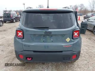 2015 Jeep Renegade Trailhawk z VIN ZACCJBCT4FPB79254, wystawiony jako IAAI lot #41965451 z przebiegiem 87 398 mil mil oraz . Historia ofert i sprzedaży dostępna na DreamBid. Obrazek 16.