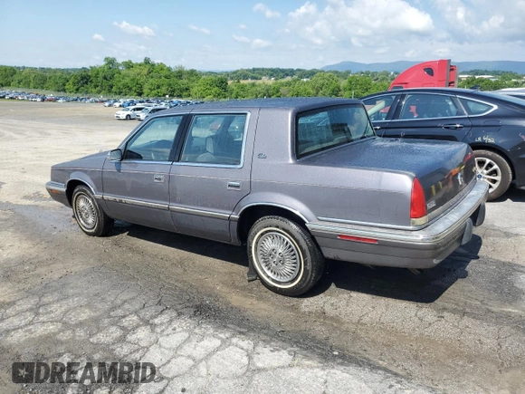 1993 Chrysler New Yorker z VIN 1C3XC66R8PD205488, wystawiony jako Copart lot #59097875 z przebiegiem 70 593 mil mil oraz Czysty tytuł • Clean title. Historia ofert i sprzedaży dostępna na DreamBid. Obrazek 2.