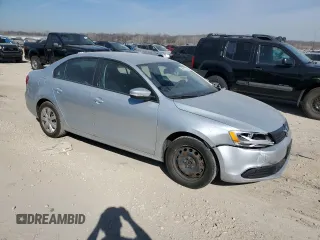 2012 Volkswagen Jetta Sedan SE w/Convenience PZEV with VIN 3VWDP7AJ7CM128473, listed as a Copart auction lot 48807725 with 119,695 mi miles and Salvage Title. Bid and sale history available at carsss.com. Image 4.