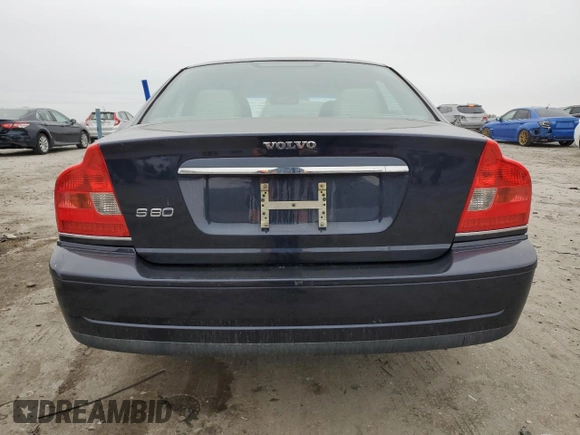 2006 Volvo S80 with VIN YV1TS592561441631, listed as a Copart auction lot 44127585 with 215,682 mi miles and Salvage title. Bid and sale history available at DreamBid. Image 6.