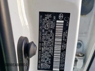 2017 Toyota Prius Two z VIN JTDKARFUXH3038947, wystawiony jako Copart lot #56379015 z przebiegiem 64 230 mil mil oraz Szkoda całkowita • Salvage title. Historia ofert i sprzedaży dostępna na DreamBid. Obrazek 12.