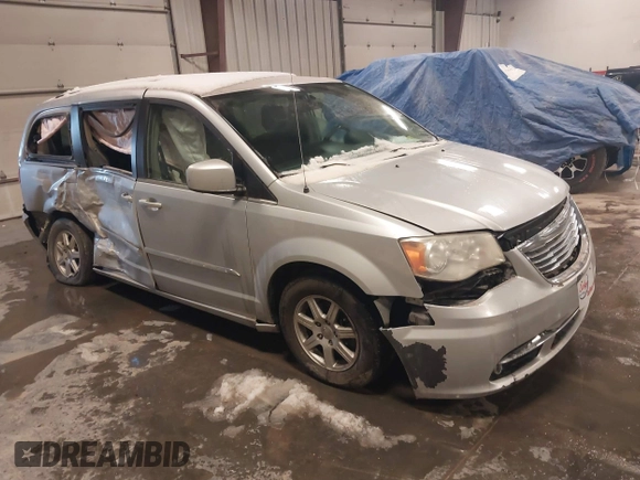 2011 Chrysler Town & Country Touring with VIN 2A4RR5DG0BR735274, listed as a IAAI auction lot 41845820 with 163,440 mi miles and . Bid and sale history available at DreamBid. Image 1.