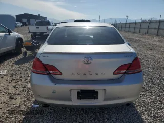 2006 Toyota Avalon XL with VIN 4T1BK36B86U083073, listed as a Copart auction lot 58098885 with 251,023 mi miles and Clean title. Bid and sale history available at DreamBid. Image 6.