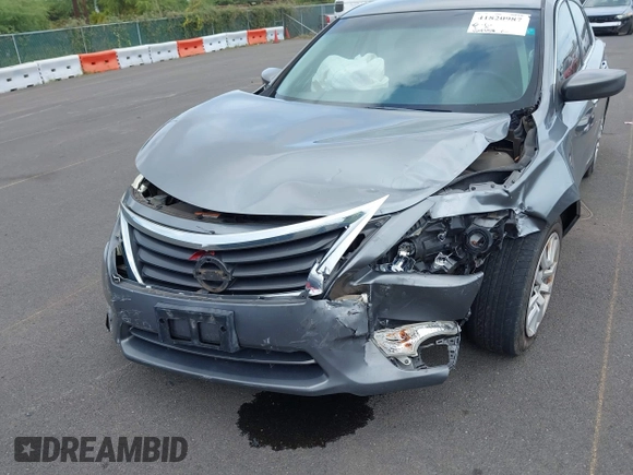 2015 Nissan Altima SV with VIN 1N4AL3AP3FC569706, listed as a IAAI auction lot 41820987 with 169,338 mi miles and . Bid and sale history available at DreamBid. Image 6.