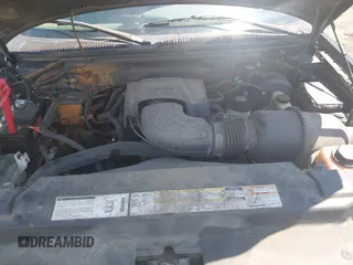 2001 Ford F-150 XLT с VIN 1FTRW07L41KA09067, выставлен на аукционе IAAI как лот 42459211 с пробегом 269 113 миль миль и . История ставок и продаж доступна на DreamBid. Изображение 10.