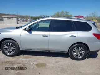 2017 Nissan Pathfinder S with VIN 5N1DR2MN5HC683800, listed as a IAAI auction lot 42228769 with 44,029 mi miles and . Bid and sale history available at DreamBid. Image 14.