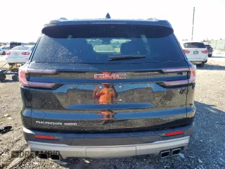 2024 GMC Acadia AWD Elevation z VIN 1GKENNKSXRJ189321, wystawiony jako Copart lot #88156855 z przebiegiem 15 469 mil mil oraz Czysty tytuł • Clean title. Historia ofert i sprzedaży dostępna na DreamBid. Obrazek 6.