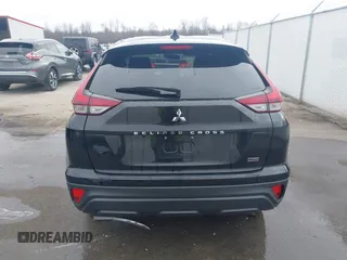 2022 Mitsubishi Eclipse Cross LE with VIN JA4ATVAA0NZ000559, listed as a IAAI auction lot 41471636 with 30,953 mi miles and . Bid and sale history available at DreamBid. Image 17.