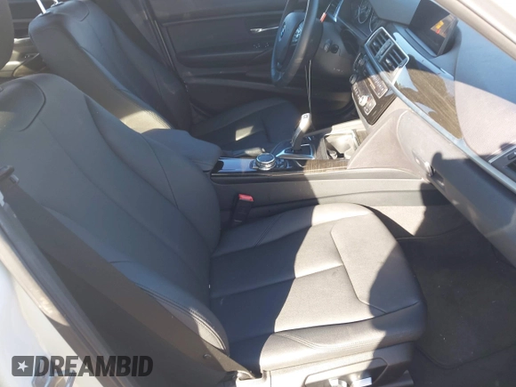 2016 BMW 3 Series 320i xDrive with VIN WBA8E5G51GNU21867, listed as a IAAI auction lot 40593300 with 99,044 mi miles and . Bid and sale history available at DreamBid. Image 5.