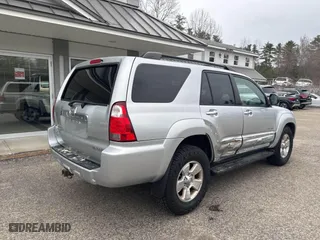 2006 Toyota 4Runner SR5 with VIN JTEBU14RX68062197, listed as a IAAI auction lot 41980931 with 232,547 mi miles. Bid and sale history available at carsss.com. Image 4.