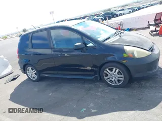 2008 Honda Fit Sport with VIN JHMGD386X8S052358, listed as a IAAI auction lot 42090261 with 291,211 mi miles. Bid and sale history available at carsss.com. Image 13.
