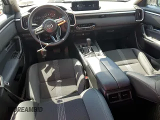 2024 Mazda CX-50 S Preferred z VIN 7MMVABBM2RN227219, wystawiony jako Copart lot #55805715 z przebiegiem 13 877 mil mil oraz Szkoda całkowita • Salvage title. Historia ofert i sprzedaży dostępna na DreamBid. Obrazek 8.