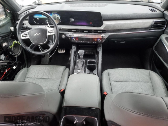 2024 Kia Telluride SX Prestige with VIN 5XYP5DGC6RG430632, listed as a Copart auction lot 84682464 with 38,880 mi miles and Salvage title. Bid and sale history available at DreamBid. Image 8.
