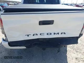 2023 Toyota Tacoma SR с VIN 3TMCZ5AN8PM647523, выставлен на аукционе IAAI как лот 41887896 с пробегом 17 864 миль миль и . История ставок и продаж доступна на DreamBid. Изображение 19.