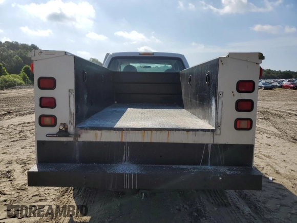2008 Ford F-250 XL with VIN 1FDSX20558ED20386, listed as a Copart auction lot 61328455 with 111,449 mi miles and Salvage title. Bid and sale history available at DreamBid. Image 6.