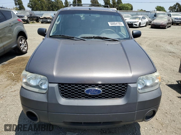 2006 Ford Escape XLT with VIN 1FMYU03166KA03859, listed as a Copart auction lot 58864195 with 151,998 mi miles and Clean title. Bid and sale history available at DreamBid. Image 5.