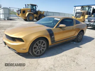 2010 Ford Mustang GT с VIN 1ZVBP8CH7A5123722, выставлен на аукционе Copart как лот 56508895 с пробегом 186 168 миль миль и Чистый • Clean title. История ставок и продаж доступна на DreamBid. Изображение 1.