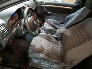 2006 Volkswagen GTI z VIN WVWFV71K56W107975, wystawiony jako Copart lot #84029684 z przebiegiem 131 893 mil mil oraz Szkoda całkowita • Salvage title. Historia ofert i sprzedaży dostępna na DreamBid. Obrazek 7.