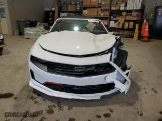 2023 Chevrolet Camaro 2LT with VIN 1G1FD3DX3P0143003, listed as a Copart auction lot 80747464 with 24,467 mi miles and Salvage Title. Bid and sale history available at carsss.com. Image 5.