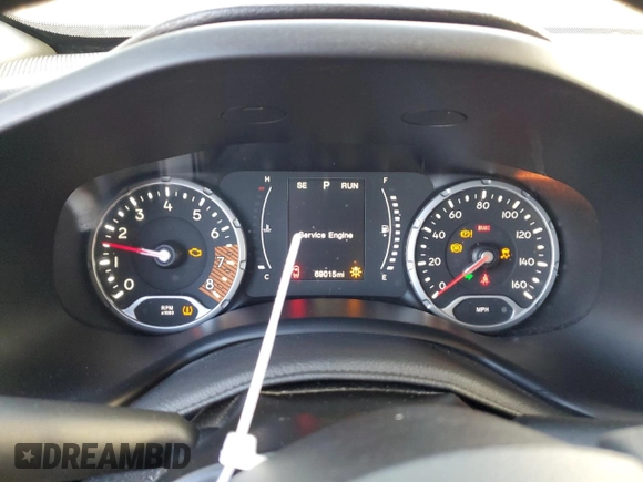 2020 Jeep Renegade Altitude with VIN ZACNJABB6LPL90427, listed as a Copart auction lot 79818024 with 69,015 mi miles and Clean Title. Bid and sale history available at DreamBid. Image 9.