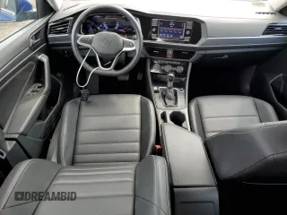 2024 Volkswagen Jetta SE with VIN 3VWEM7BU9RM034898, listed as a Copart auction lot 62858645 with 30,072 mi miles and Clean title. Bid and sale history available at DreamBid. Image 8.