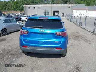 2017 Jeep Compass Latitude с VIN 3C4NJDBB1HT680207, выставлен на аукционе IAAI как лот 42330965 с пробегом 132 297 миль миль и . История ставок и продаж доступна на DreamBid. Изображение 16.