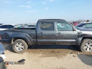 2013 Toyota Tacoma with VIN 3TMMU4FN6DM053207, listed as a IAAI auction lot 41527261 with 205,464 mi miles. Bid and sale history available at carsss.com. Image 13.
